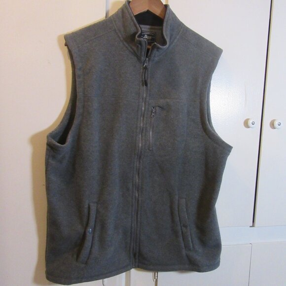 Bass Men’s Fleece Vest Heather Gray Size L NWT - Picture 1 of 6